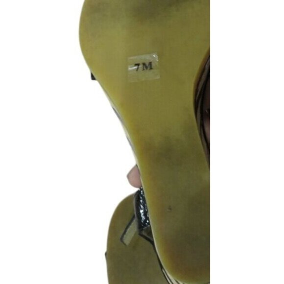 Michael Kors Embellished Buckled Black Italian Leather Wedge sandals heels - Picture 9 of 9